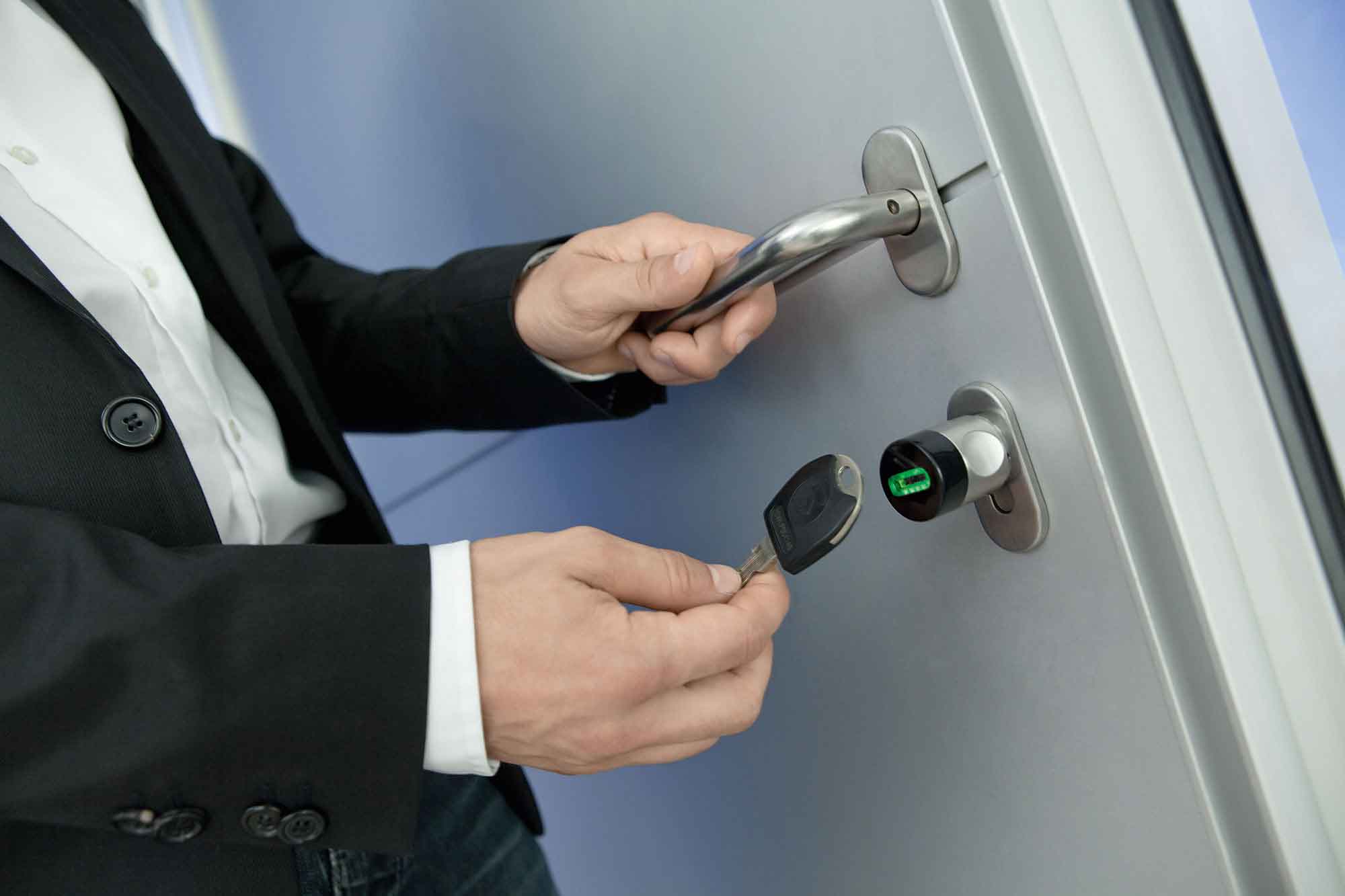 abus-solutions-securite-controle-access